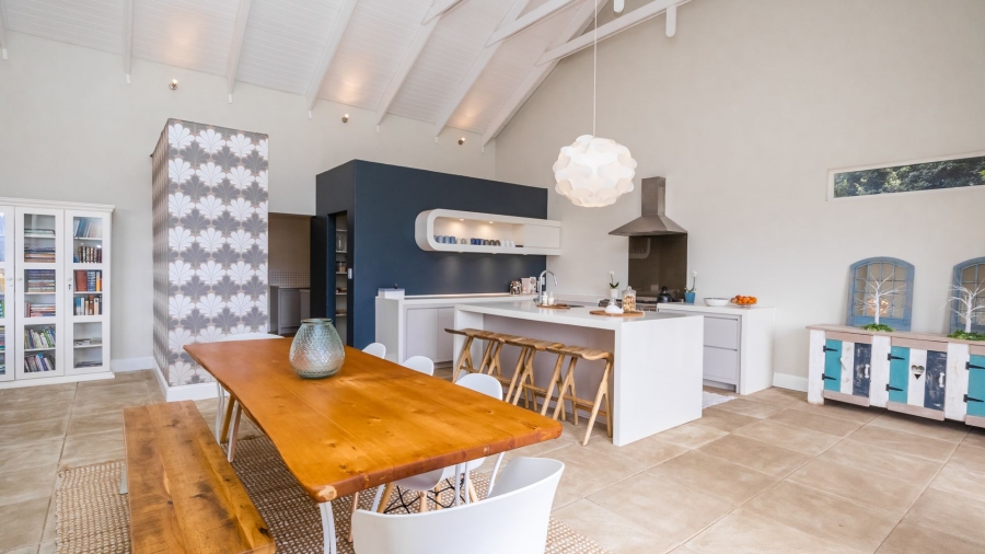 4 Bedroom Property for Sale in The Coves North West